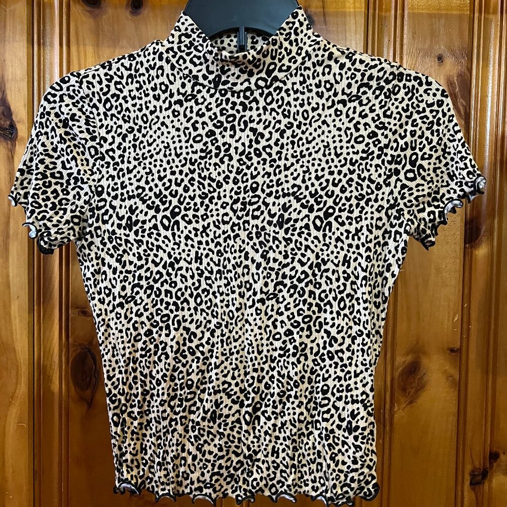 Juniors Cheetah Print Top
